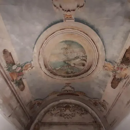Appartamento Appartamento sulla struttura del Castello Bourbon del Monte